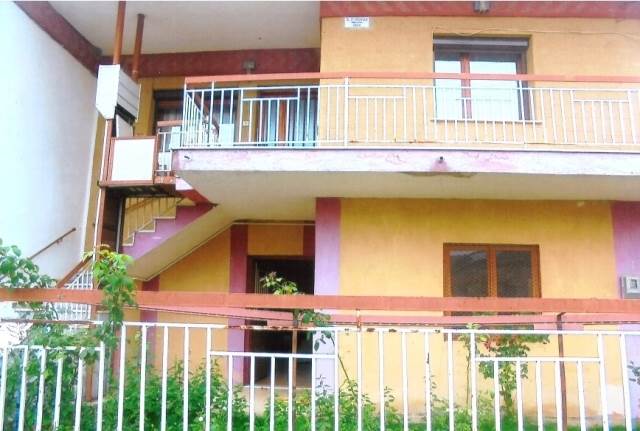 (For Sale) Residential Detached house || Florina/Perasma - 144 Sq.m, 2 Bedrooms, 78.000€ 